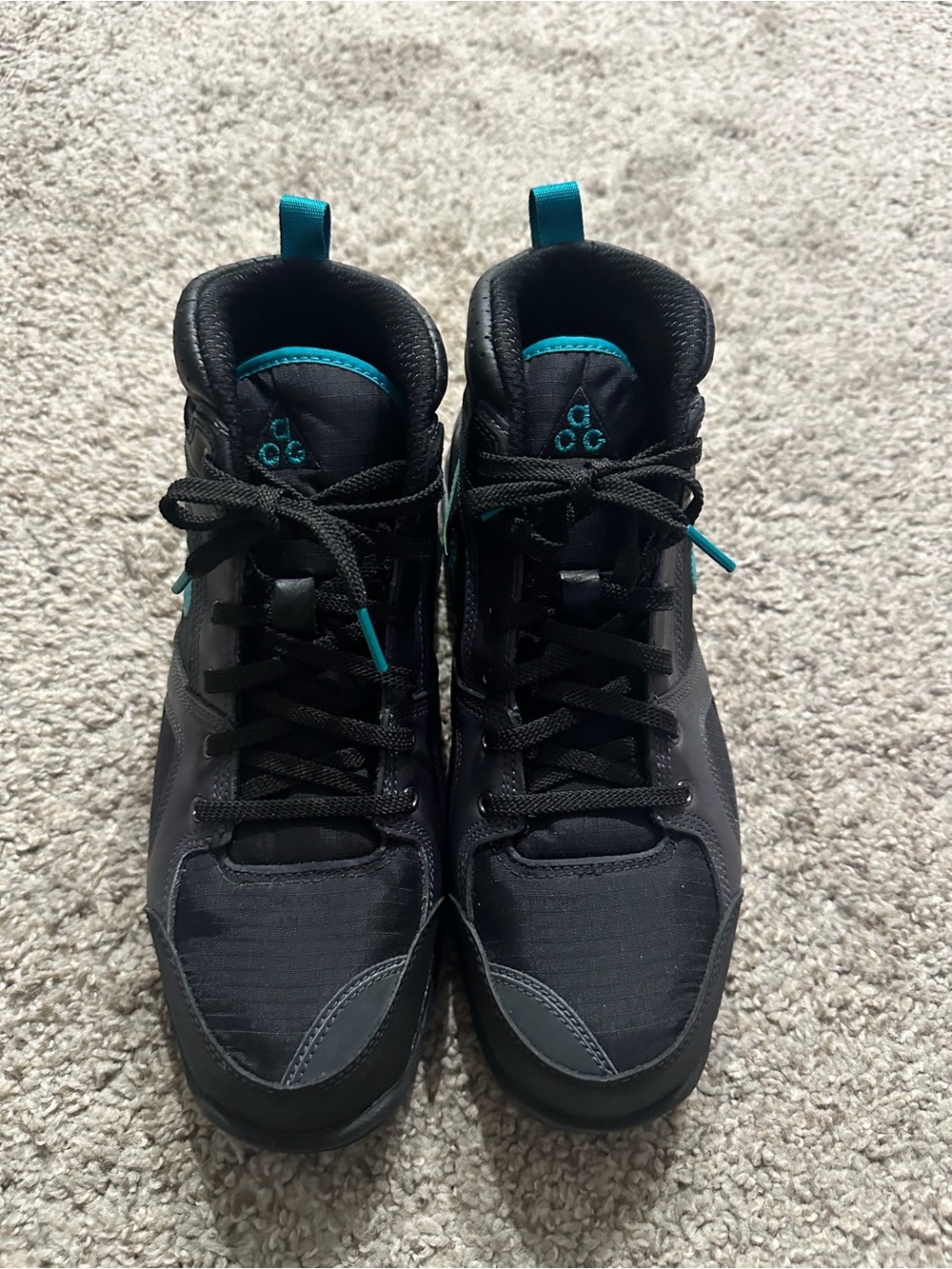 Nike ACG Men's High-Top Sneakers - Black with Teal Accents 365752-031 Size 9.